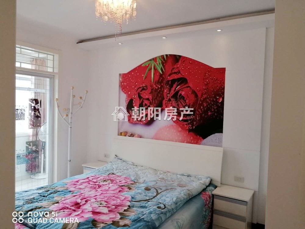 胜利小区 96平 南向精装三居 满两年 单价仅2083元/平