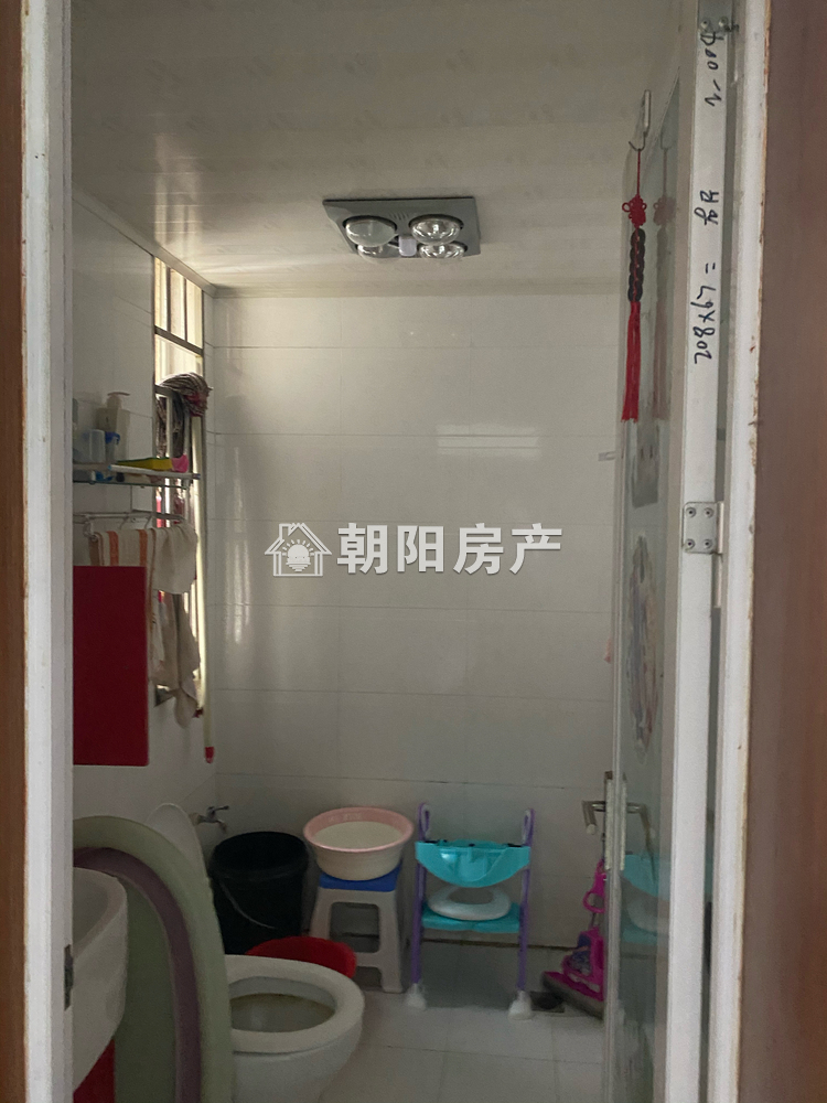 淮河嘉苑 79平 精装两室 满五唯一 交通便利 学区房