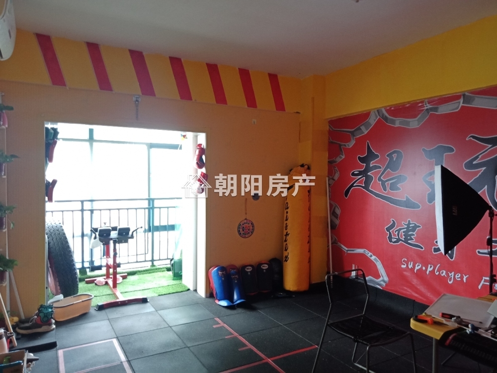 世纪天成 168平 南向大三居 交通便利 学区房