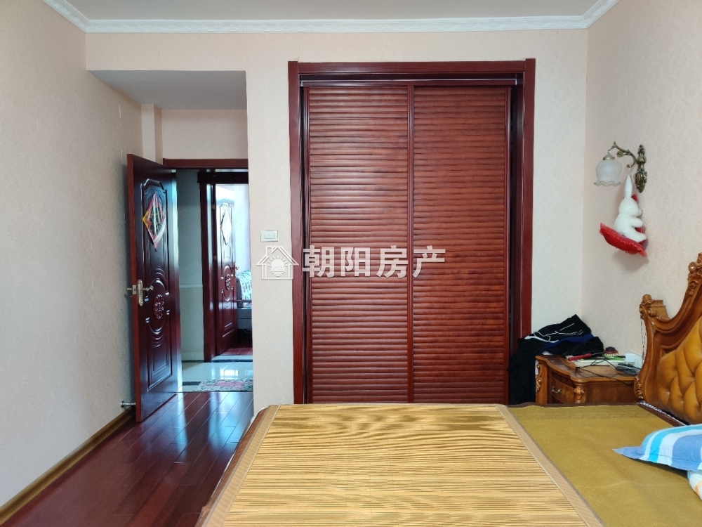 晟地绿园 120平 南向精装三室 满两年 配套齐全