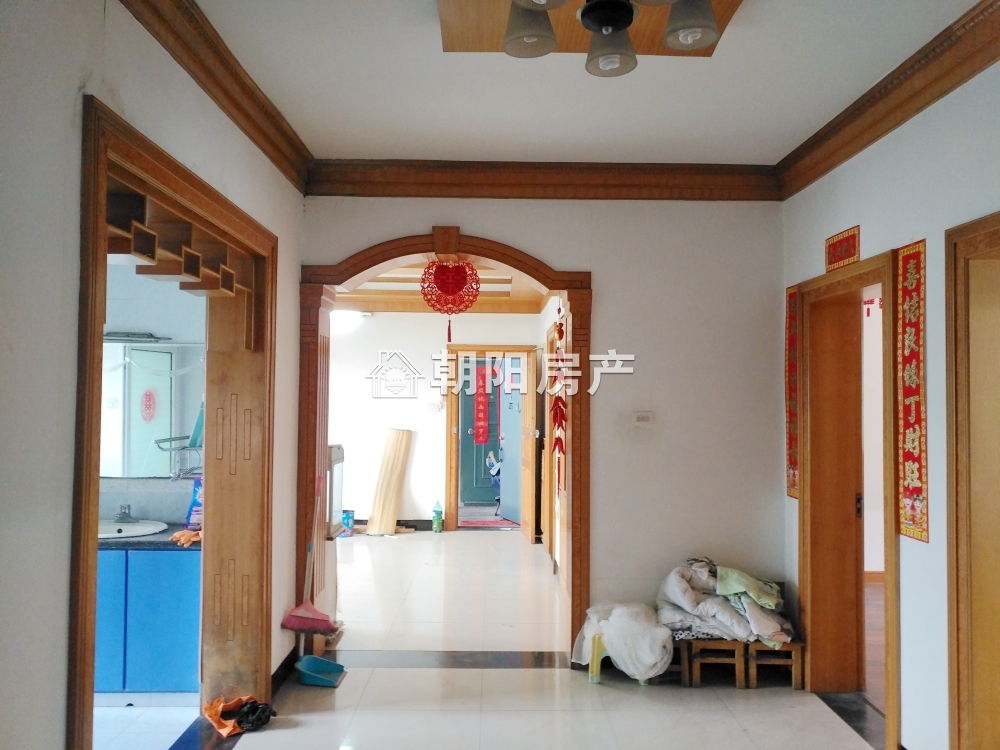 绿苑山庄 132平 南向精装大三居 学区房 采光好