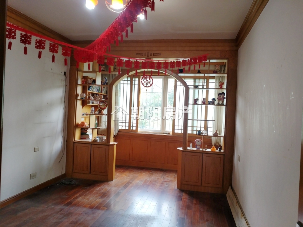 绿苑山庄 132平 南向精装大三居 学区房 采光好