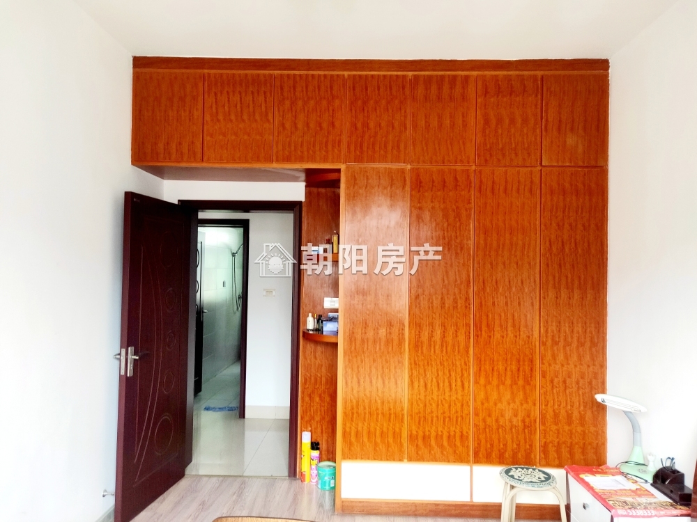 惠利中都二期 130平 南向三居双卫 3307元/平 交通便利