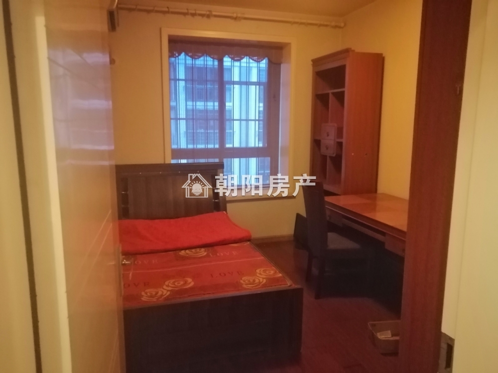 惠利中都 130平 南向精装三居 交通便利 学区房
