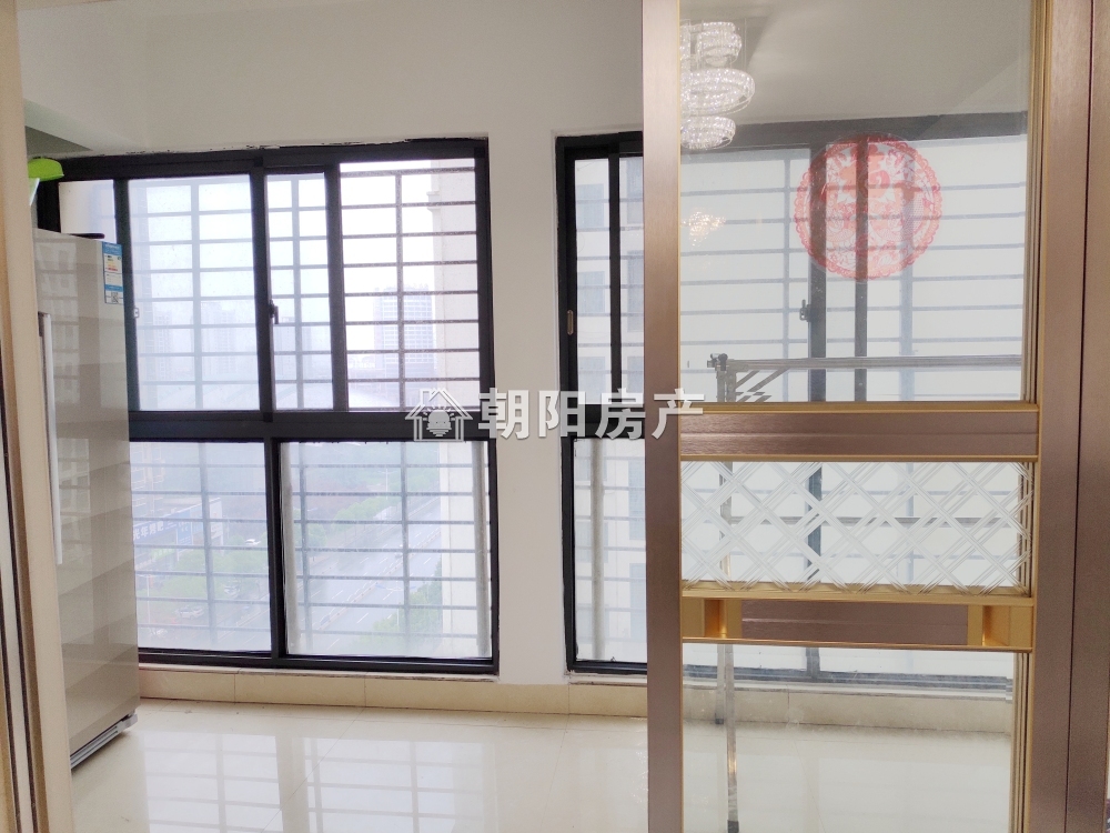 金地俊园 119平 朝南三室二厅 精装学区房 交通便利