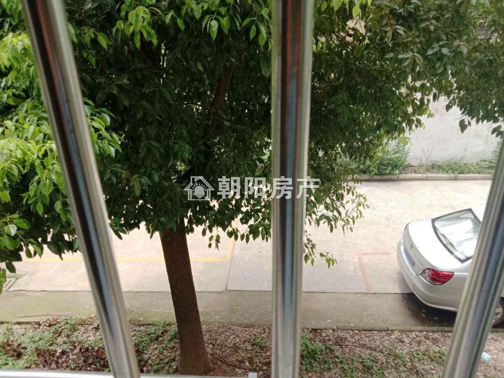 金色家园 92平 南向精装两室 满两年 学区房 交通便利