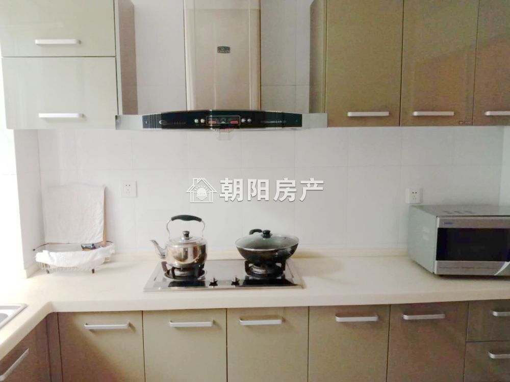 金色家园 92平 南向精装两室 满两年 学区房 交通便利