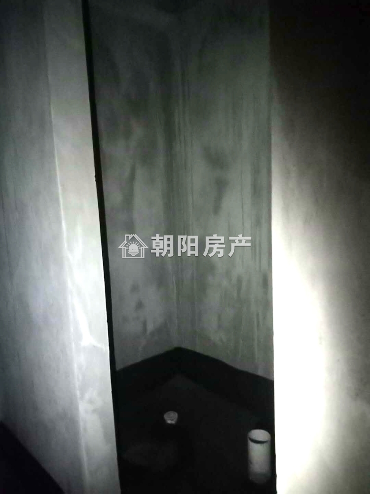 万茂华府 54平 朝南两室一厅 交通便利 毛坯
