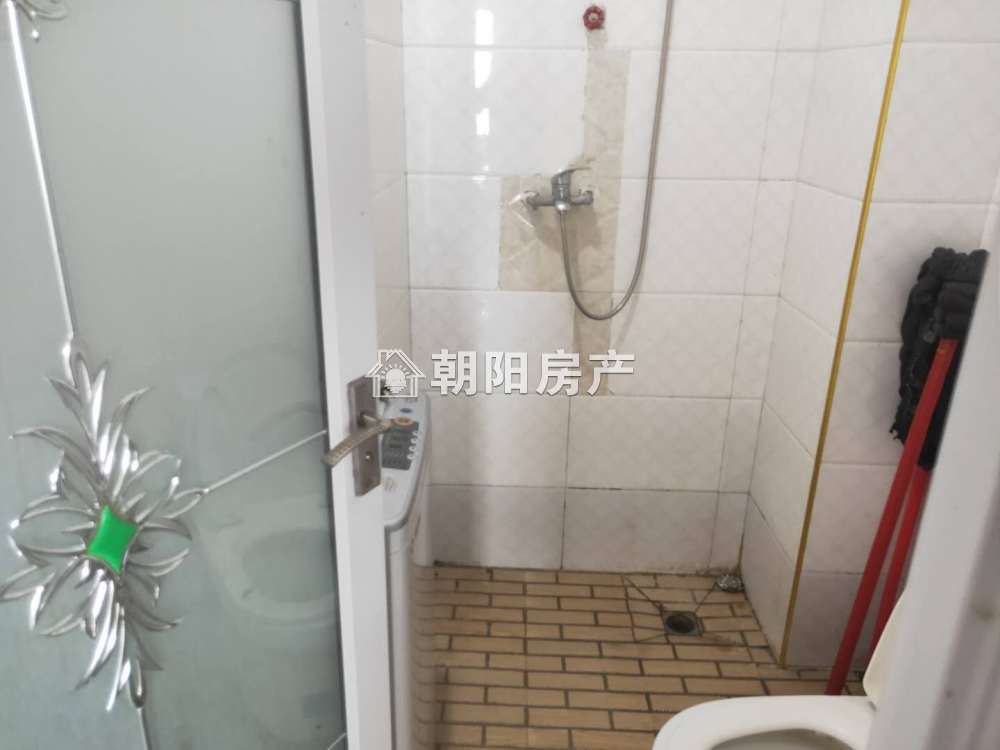 西湖春天 62平 西向两室 满两年 学区房 随时看房