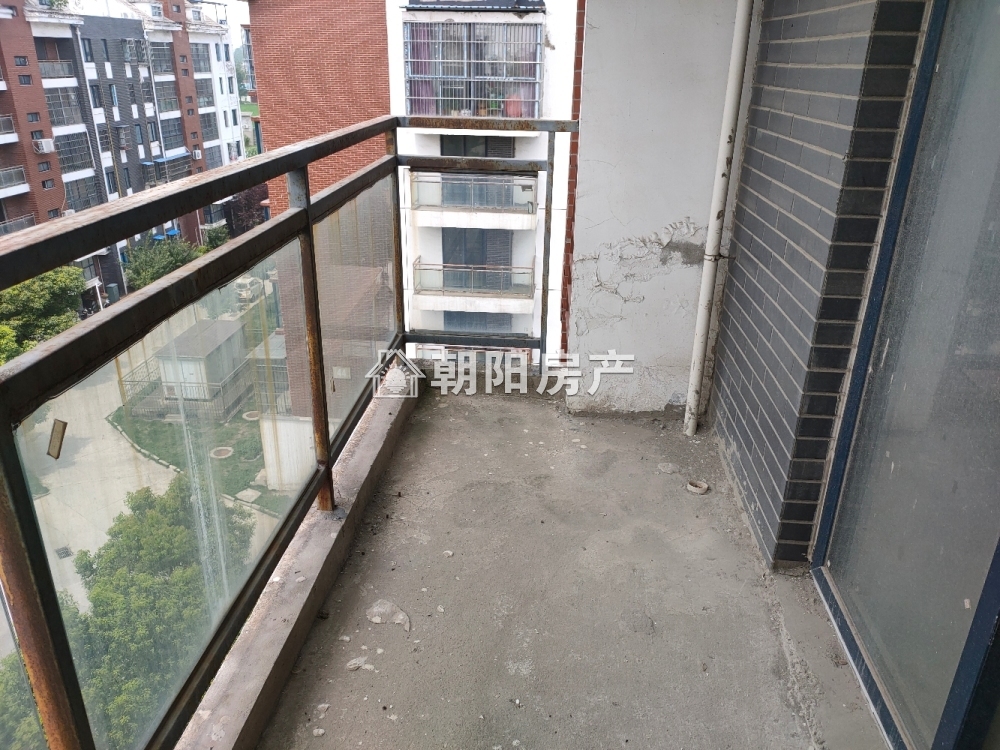 新袁庄B区 86平 南向三室 学区房 交通便利