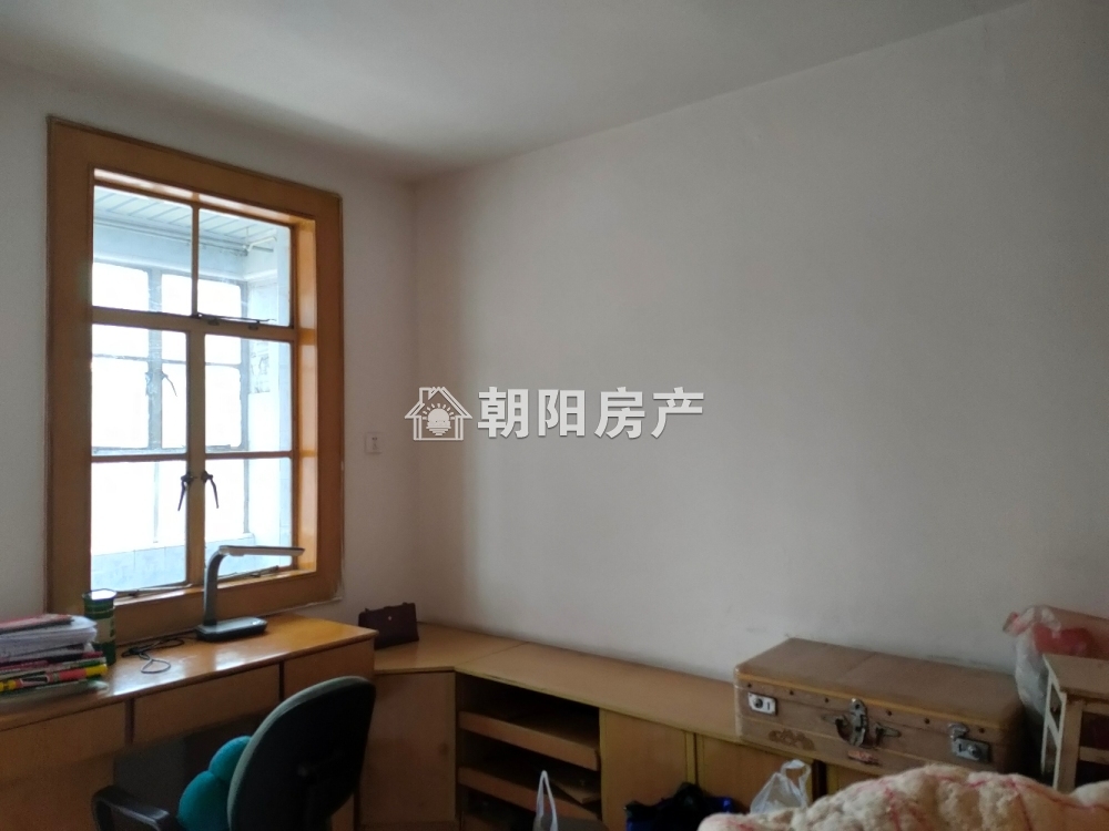 蓝天小区 66平 南向精装两居 1172元/平 学区房