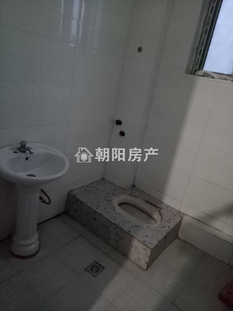 中央花园 85平 南向两室简装 交通便利 配套齐全