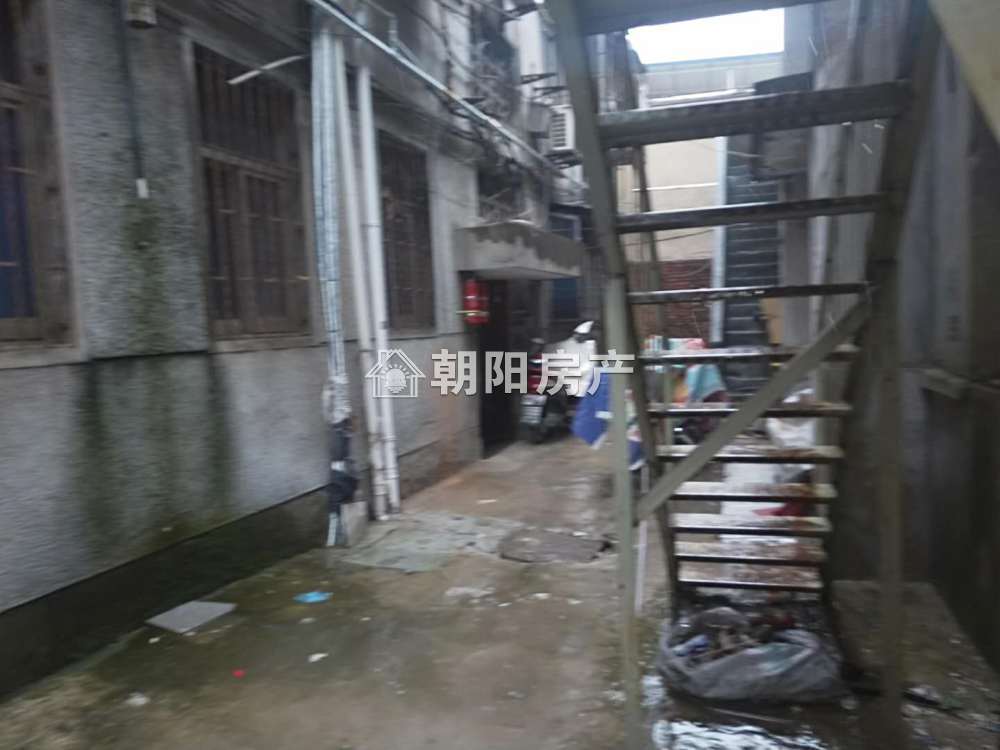 田家庵国庆街道 169平 临街旺铺 人流密集