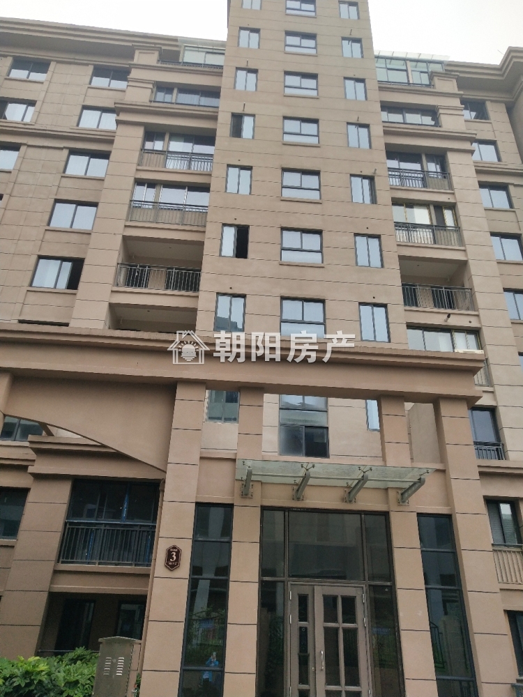 龙成奥韵 113平 南向三室 学区房 交通便利