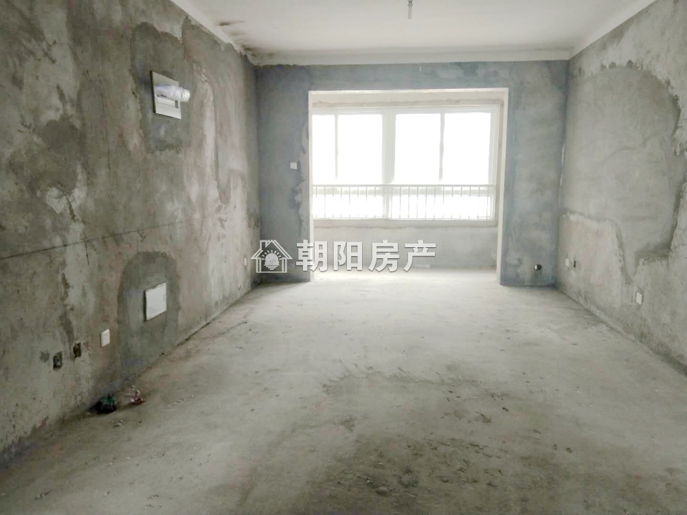 万茂华府 117平 南向三室二厅 毛坯 交通便利 学区房