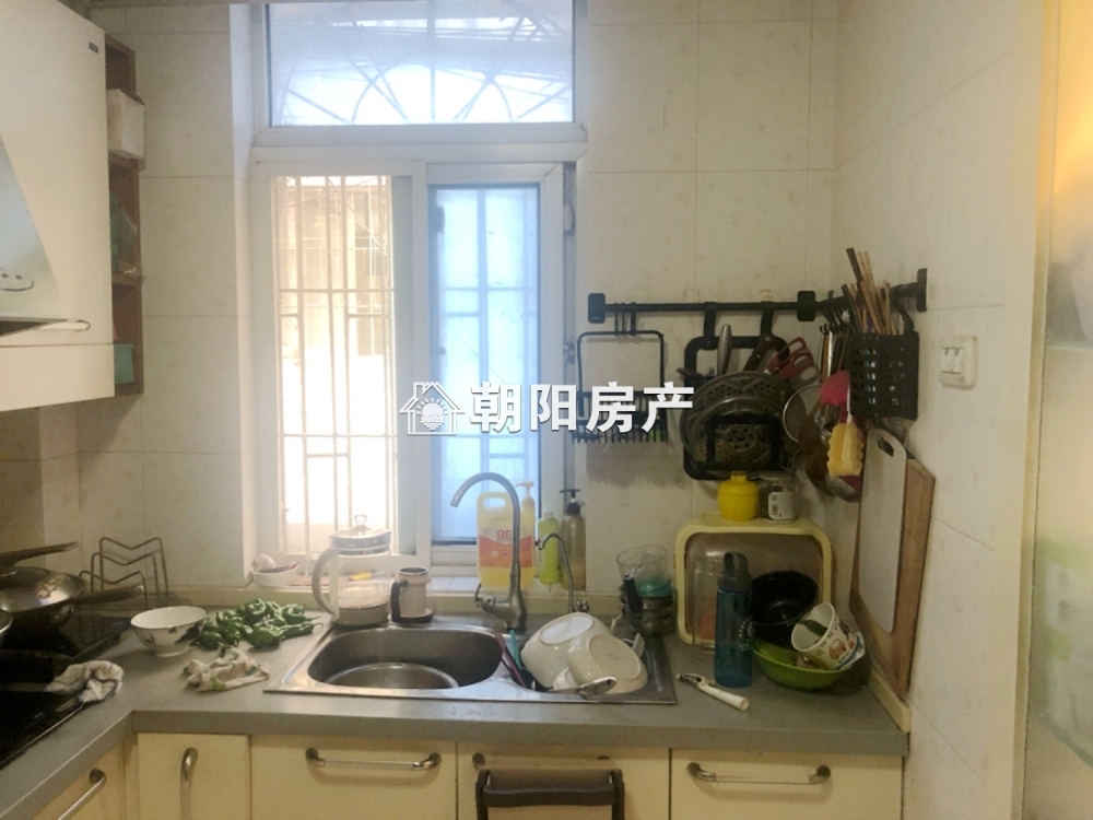 裕安三村 125平 南向精装三居 满两年 学区交通便利