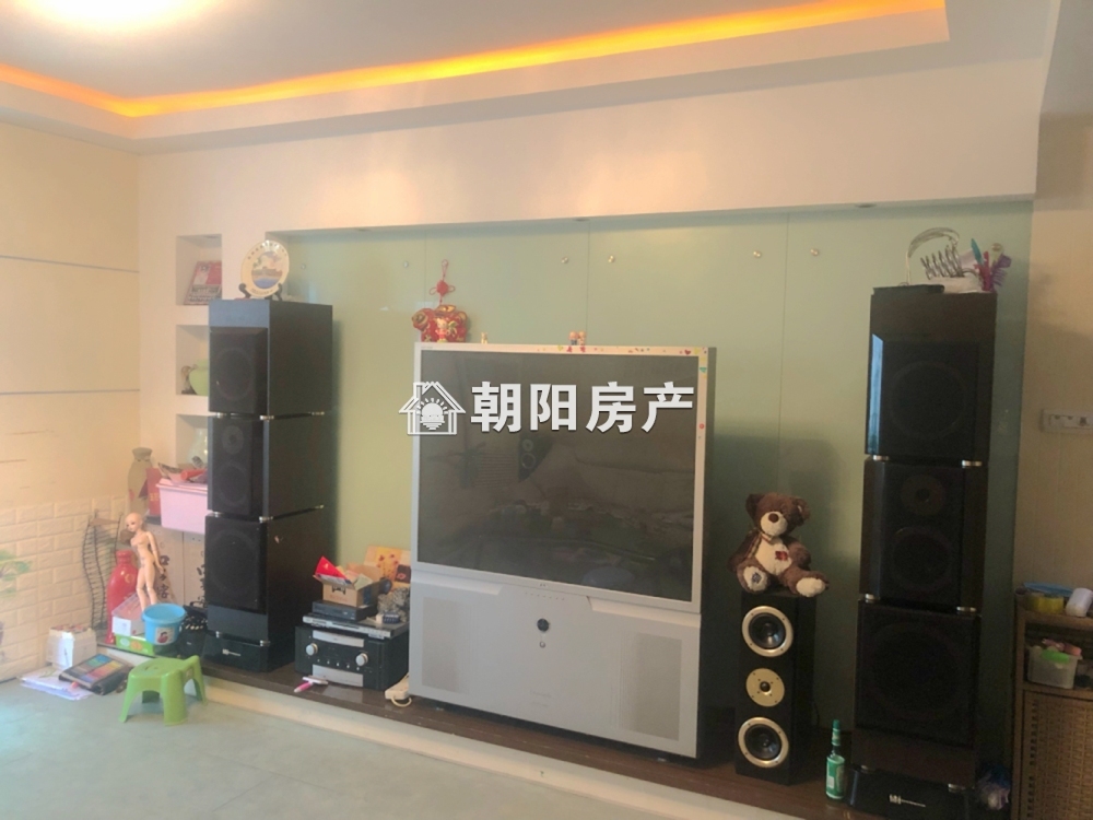 裕安三村 125平 南向精装三居 满两年 学区交通便利