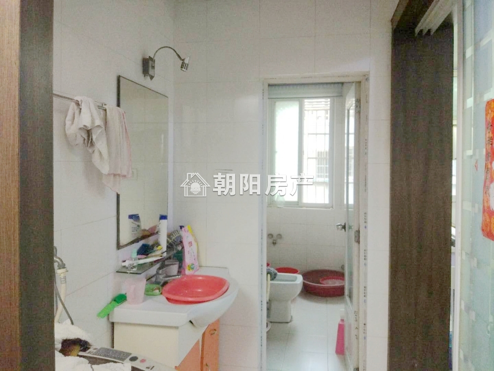 园丁小区 81平 南向两室 满两年 学区房