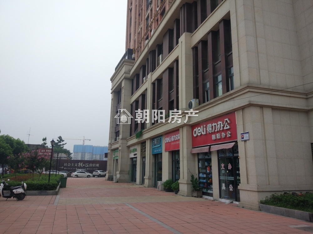 汇金广场 35平 精装一室一厅 学区房 交通便利