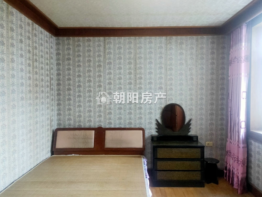 煤炭局大院 78平 朝南精装三室 学区配套齐全