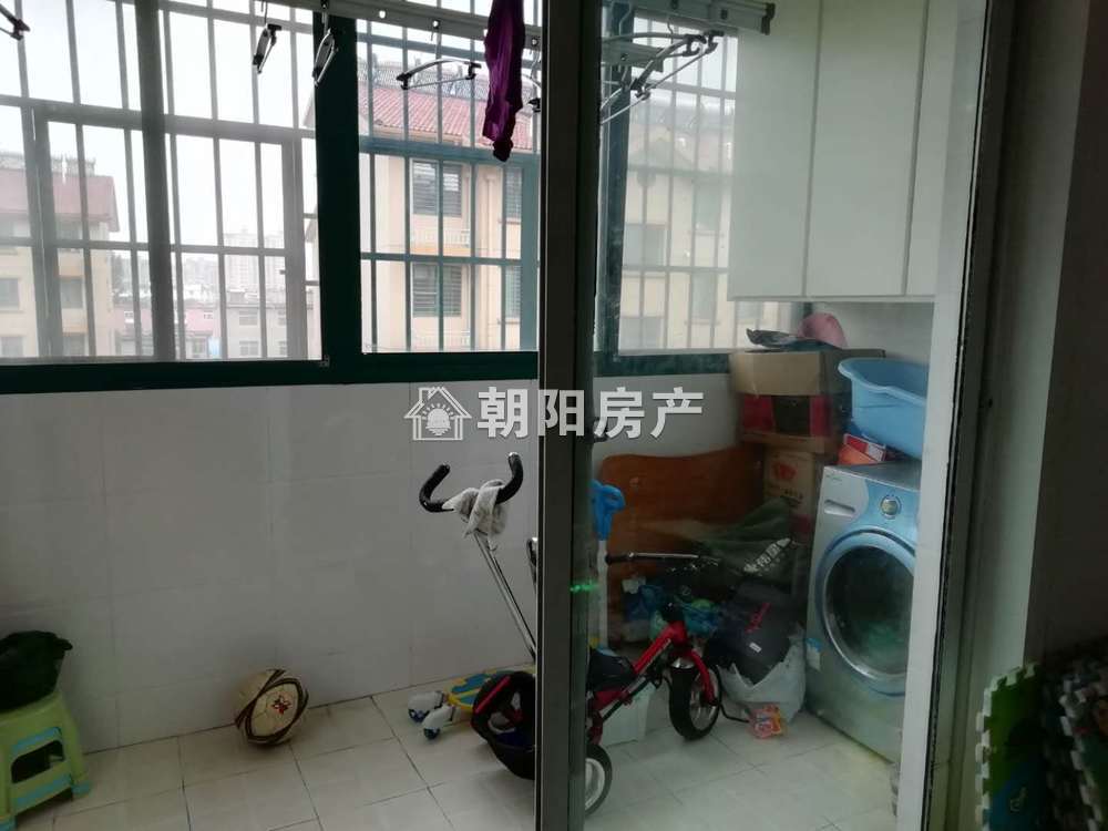 香榭华都西区 85平 朝南精装两居 单价仅2310元