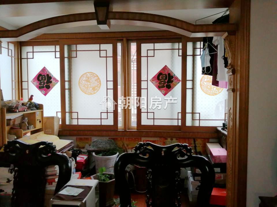 申欣苑 93平 南向两室 满两年 学区交通便利
