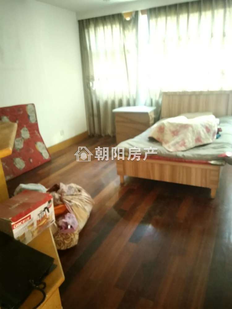 柏郢小区 86平 朝南两居 普装 随时看房