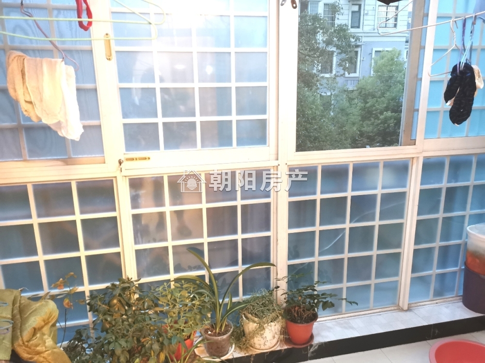 斯瑞明珠城 124平 南向三室精装 满两年 学区房