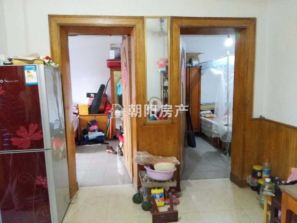 香港街 63平 南向两室一厅 满两年 高楼层采光好