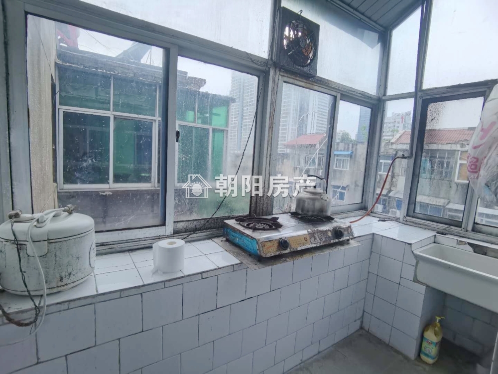 柏园新村 64平 南向两室简装 交通便利 学区房