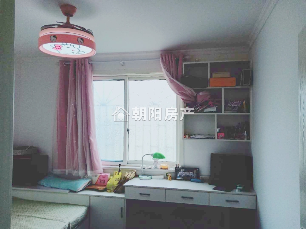 东苑小区东区 130平 朝南精装三室 满五唯一 采光好