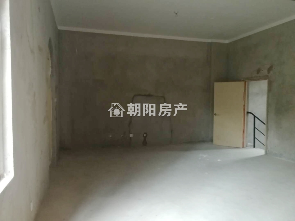 泉山湖龙湾 179平 南向四室叠墅 满两年 学区房免税