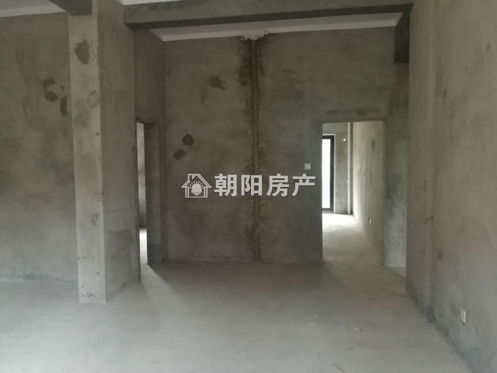 泉山湖龙湾 179平 南向四室叠墅 满两年 学区房免税