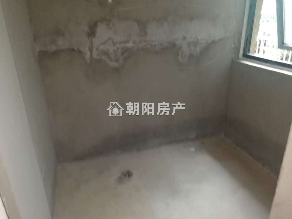 泉山湖龙湾 179平 南向四室叠墅 满两年 学区房免税