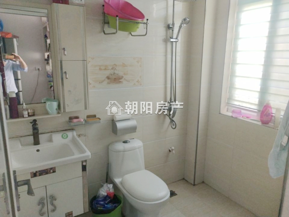 兰亭小区 69平 朝南精装两居 满两年 学区房 2681元/平