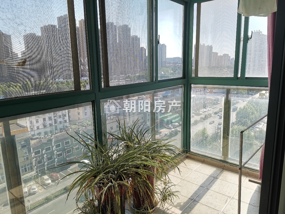 东方丽景 118平 南向精装三室 满两年 学区房 免税