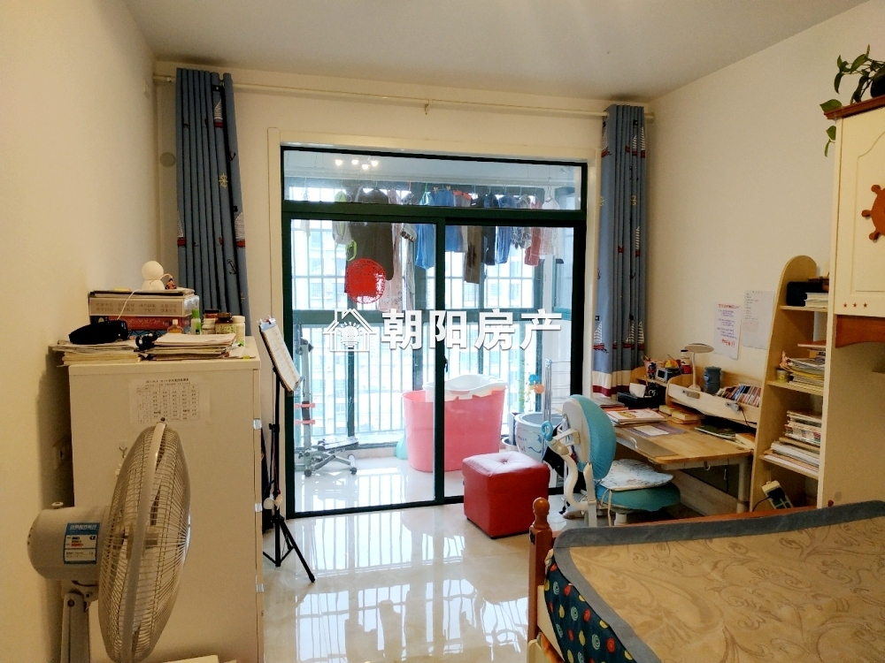 鑫诚花园 140平 南向豪装三居 满两年 学区房