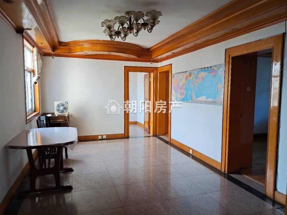 天桥小区 100平 朝南三室 学区房 满两年