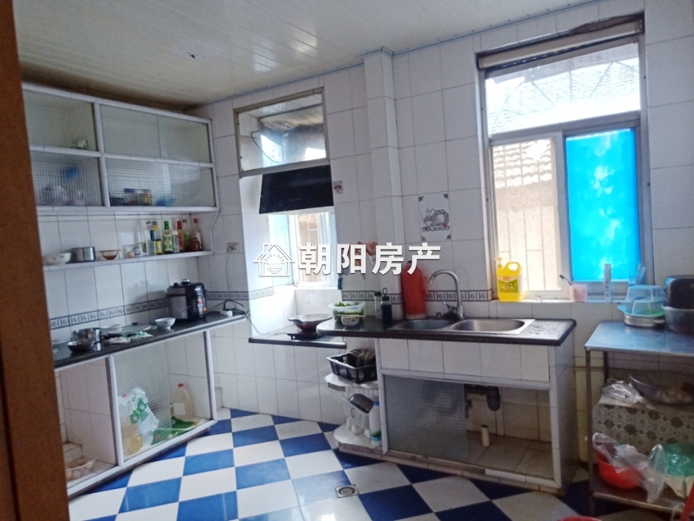 印机厂家属楼 87平 南向两室 交通便利 学区房 随时看房
