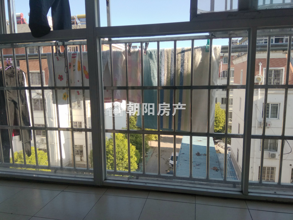 惠利江陈新村 96平 朝南两居 学区房 交通便利
