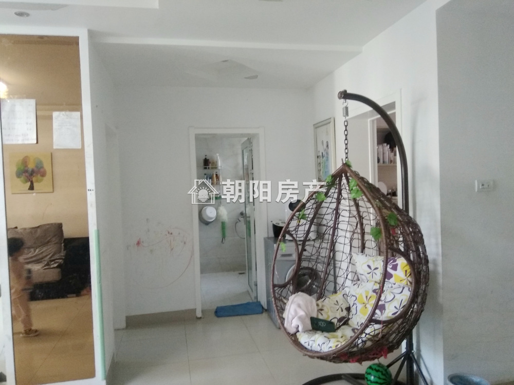 惠利江陈新村 96平 朝南两居 学区房 交通便利