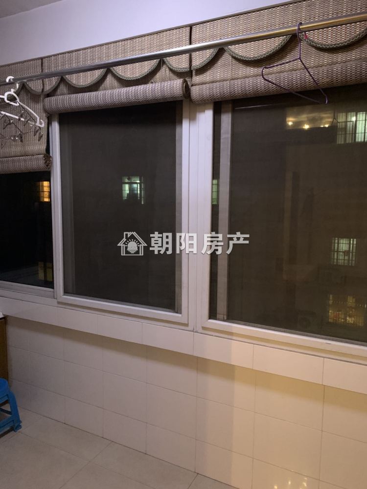 裕安三村 78平 朝南两室精装 学区房 交通便利