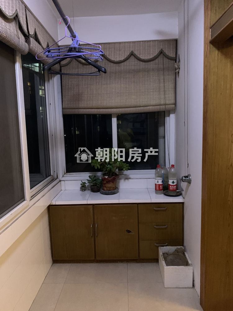 裕安三村 78平 朝南两室精装 学区房 交通便利