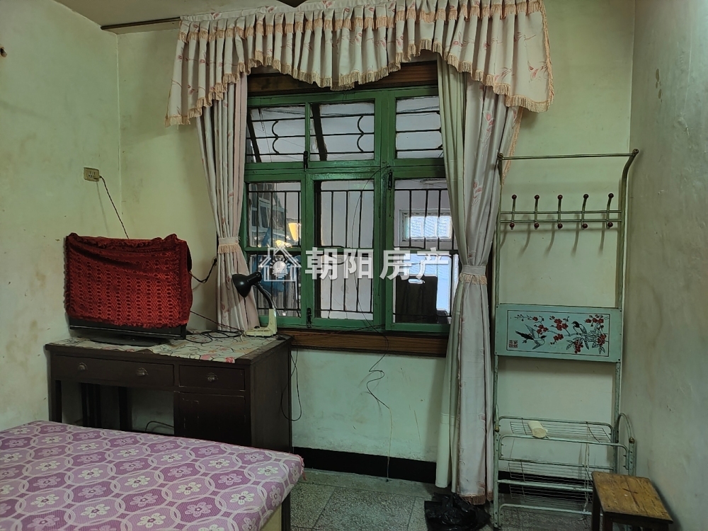 白云小区 50平 南向两室一厅 交通便利 简装出租