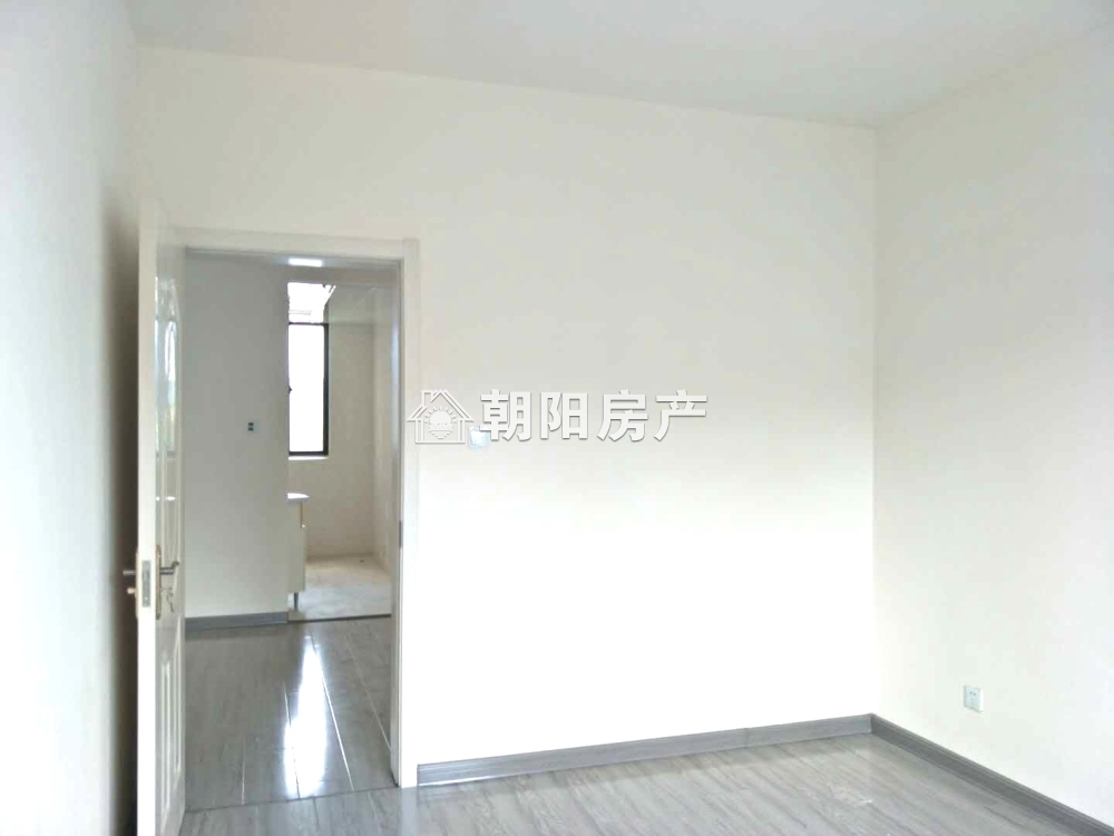 南山院 120平 朝南四室洋房 学区交通便利 随时看房