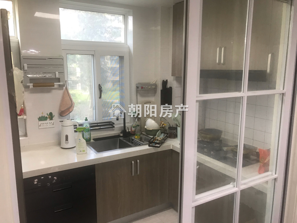 顺发泽润园二期 89平 南向精装三室 满五唯一