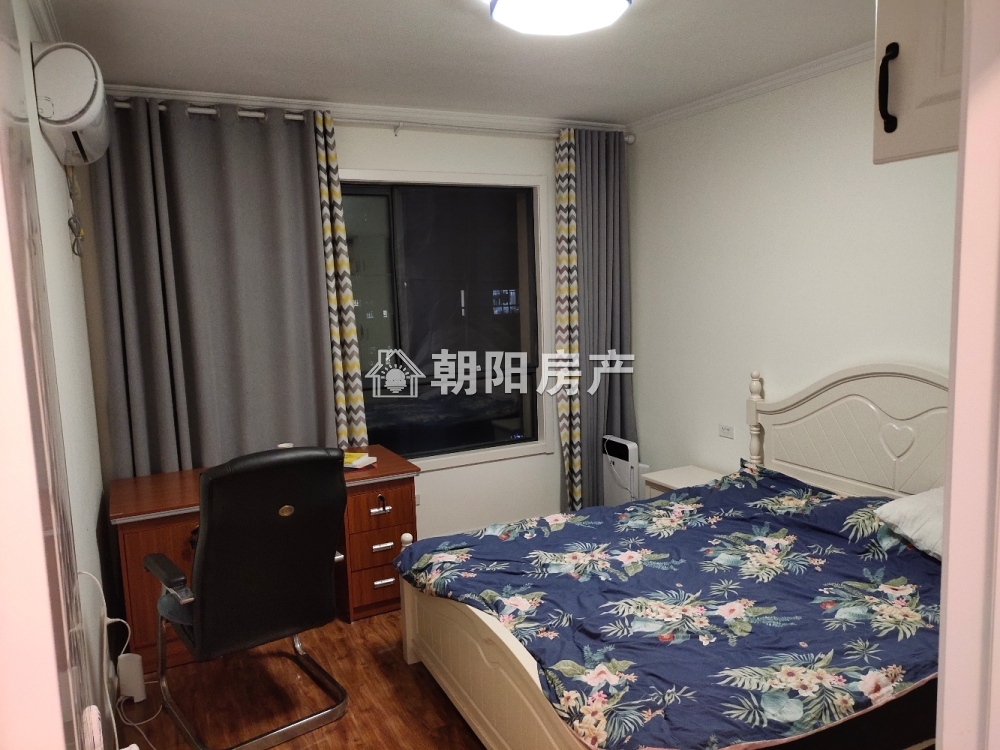 上郑广场 130平 南向精装三居 学区房 交通便利 采光好