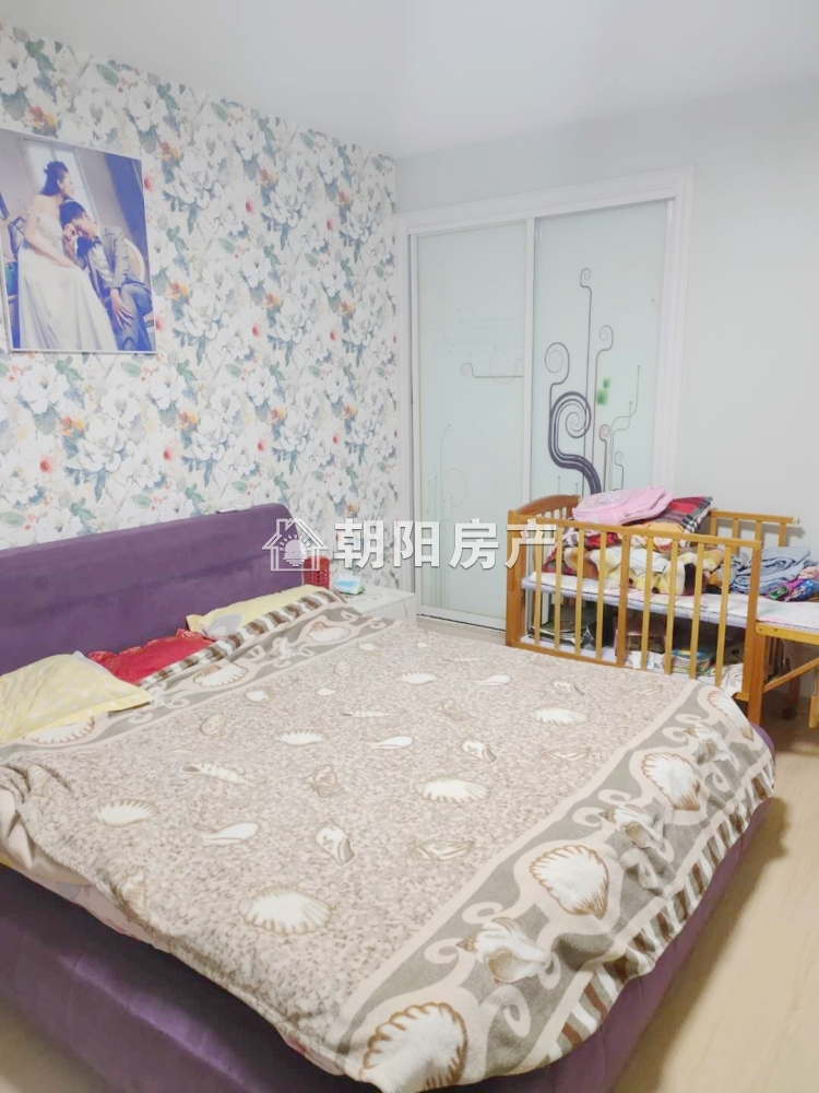 朝阳雅园 88平 南向精装两居 满两年 学区房 交通便利