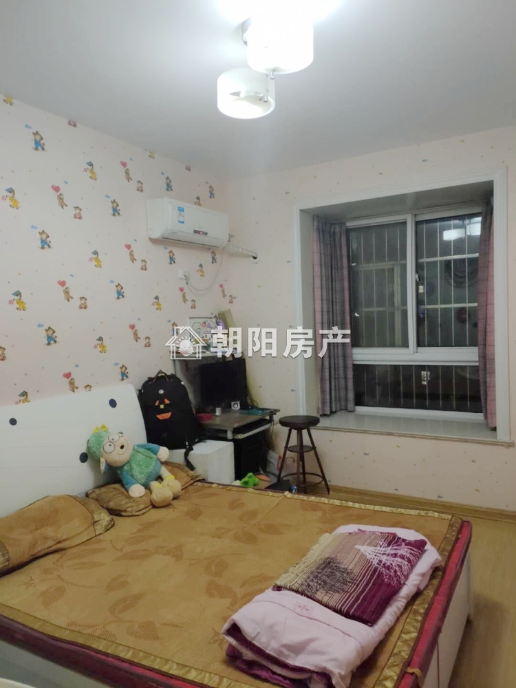 朝阳雅园 88平 南向精装两居 满两年 学区房 交通便利