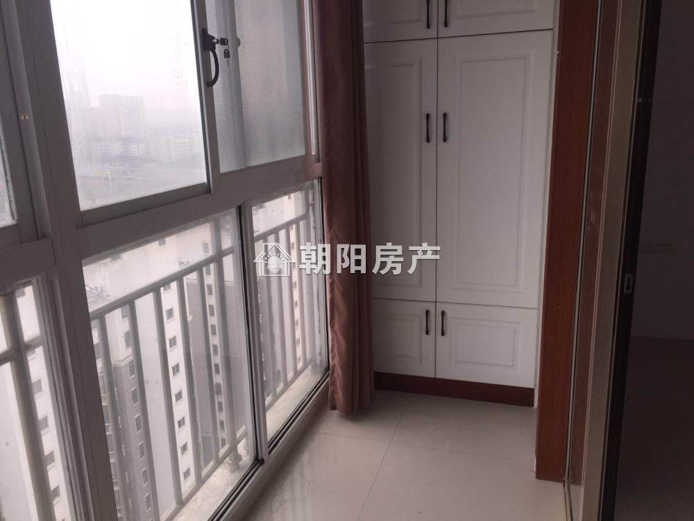 惠利学府春天 165平 南向大三居 学区房 满两年 2355元/平